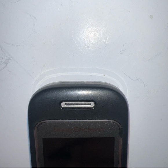 Sony Ericsson j220a Cingular cell Phone, UNTESTED Parts Only (Read Description) - Picture 3 of 10